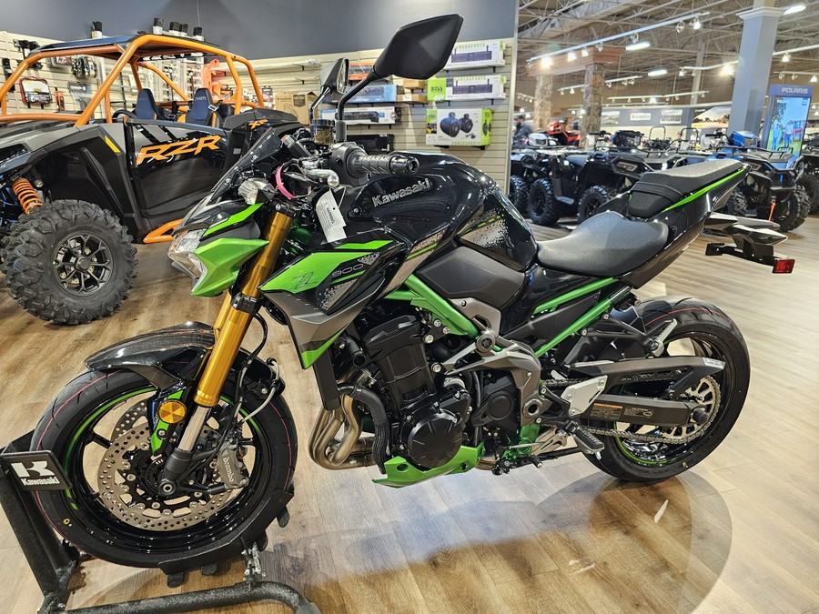 2024 Kawasaki Z900 SE ABS