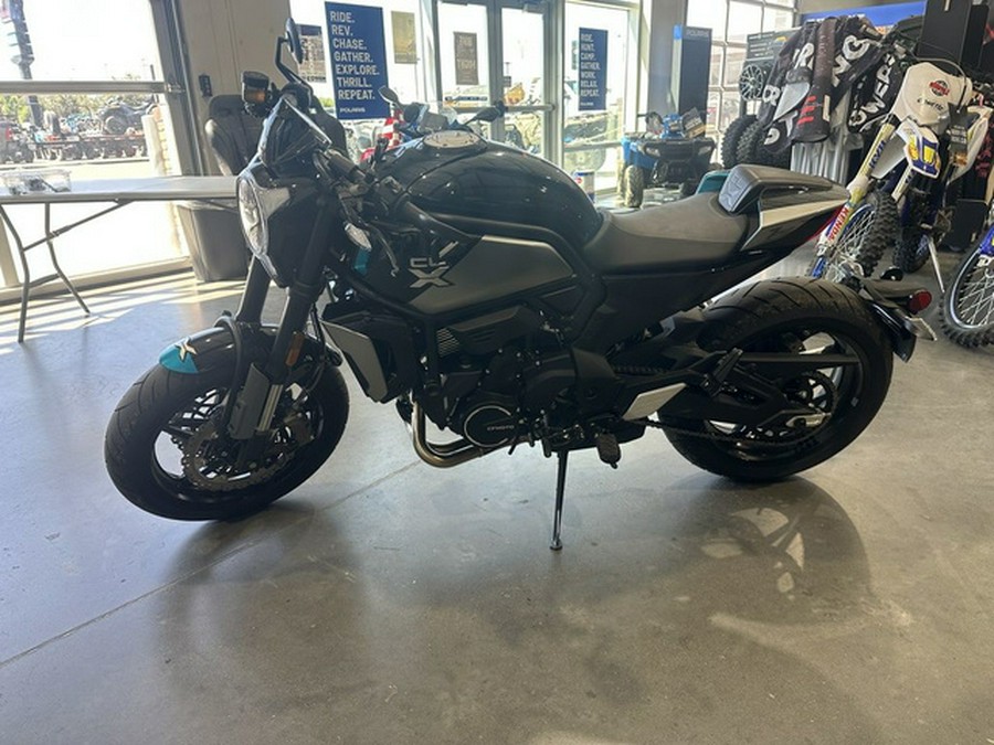 2024 Cfmoto 700CL-X SPORT