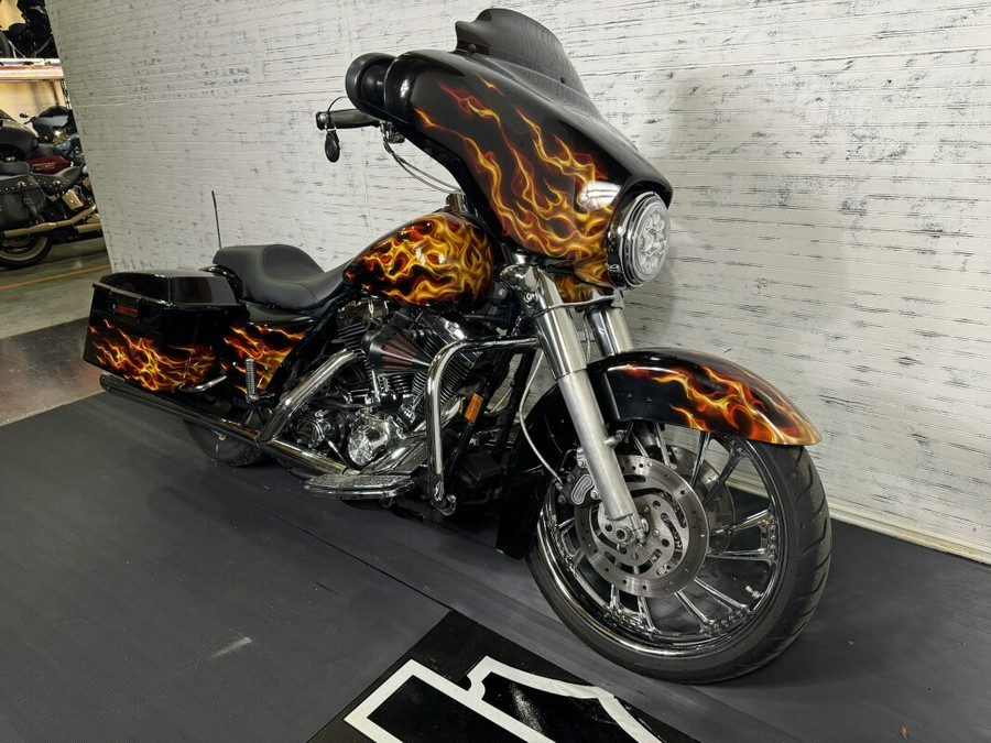 2006 Harley-Davidson Street Glide® w/ Custom Paint, 21