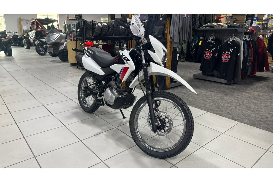 2025 XR™ 150L - Honda