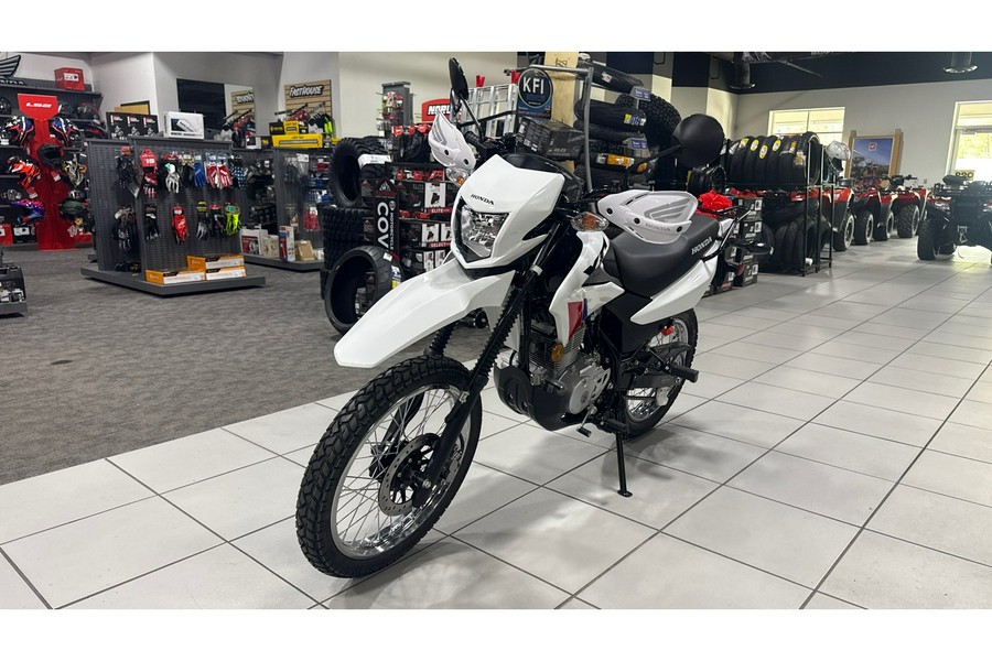 2025 XR™ 150L - Honda