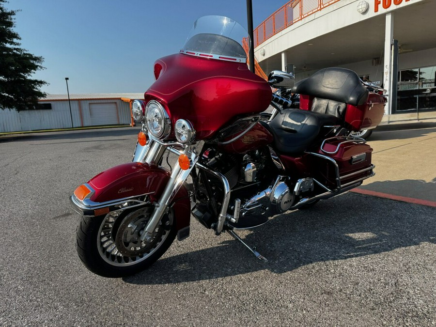 2012 Harley-Davidson® Electra Glide® Classic Ember Red Sunglo