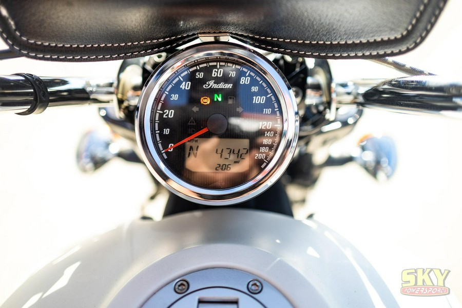 2021 Indian Motorcycle SCOUT WHITE SMK 49ST Base