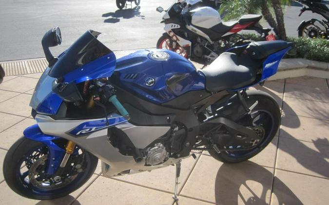 Used 2015 Yamaha YZF R1