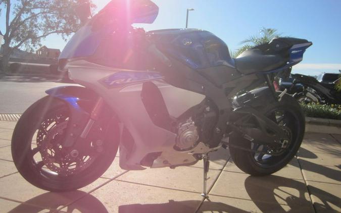 Used 2015 Yamaha YZF R1
