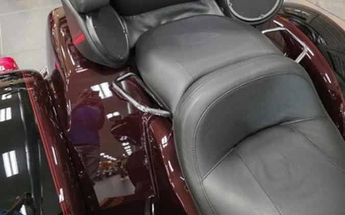 2022 Harley-Davidson Trike FLHTCUTG - Tri Glide Ultra