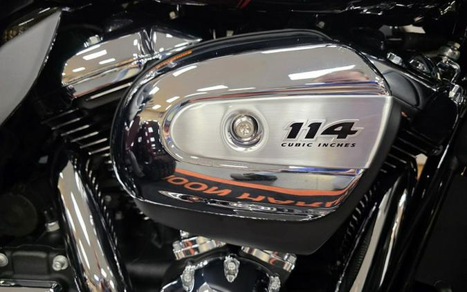 2022 Harley-Davidson Trike FLHTCUTG - Tri Glide Ultra