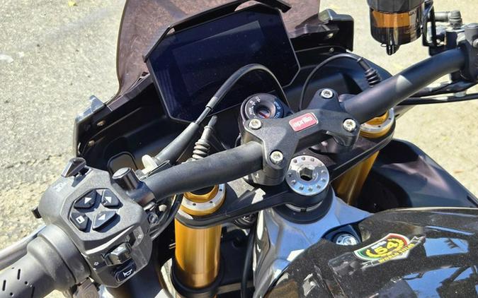 2022 Aprilia Tuono V4 Factory 1100