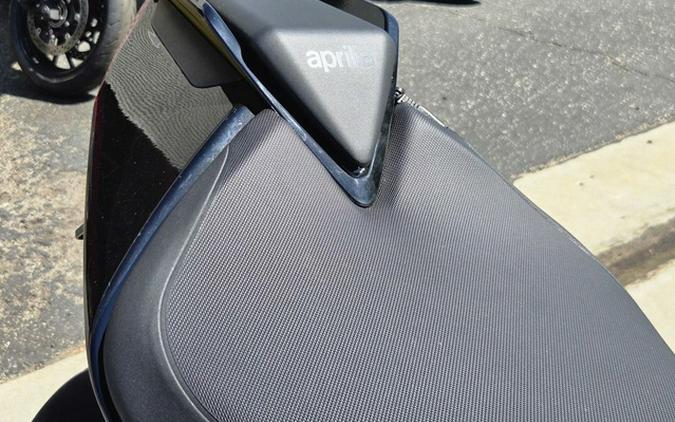 2022 Aprilia Tuono V4 Factory 1100