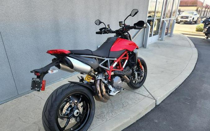 2023 Ducati Hypermotard 950 Ducati Red