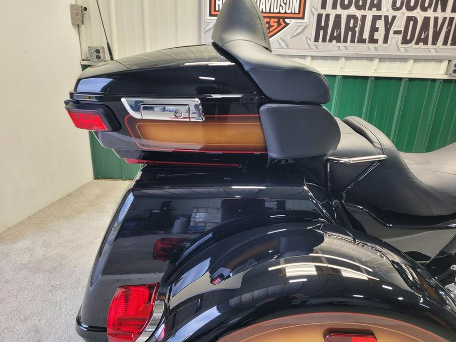 2024 Harley-Davidson® FLHTCUTG - Tri Glide® Ultra