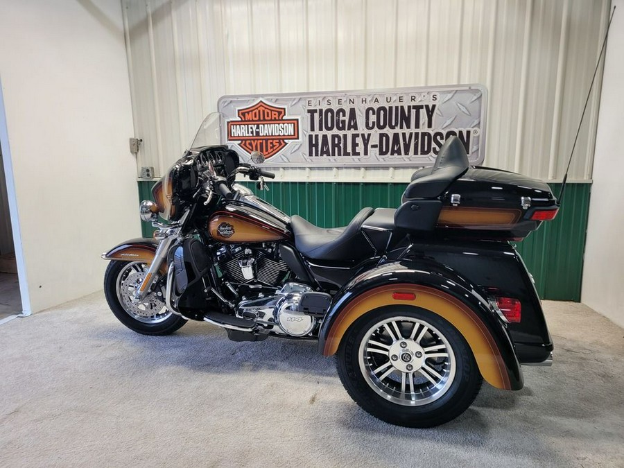 2024 Harley-Davidson® FLHTCUTG - Tri Glide® Ultra