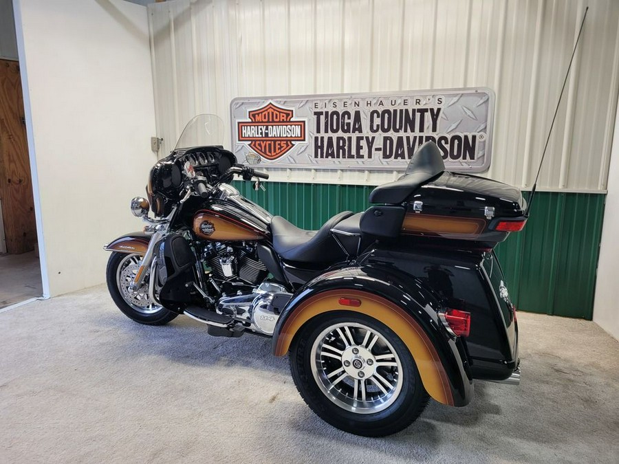 2024 Harley-Davidson® FLHTCUTG - Tri Glide® Ultra