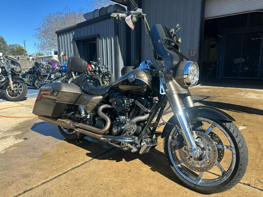 2014 Harley-Davidson CVO™ Road King®