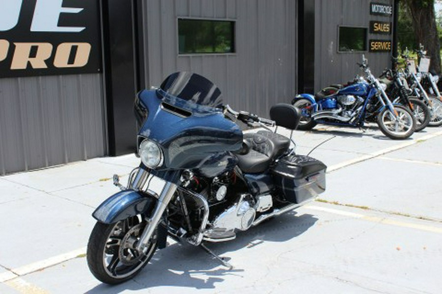 2016 Harley-Davidson Street Glide® Special