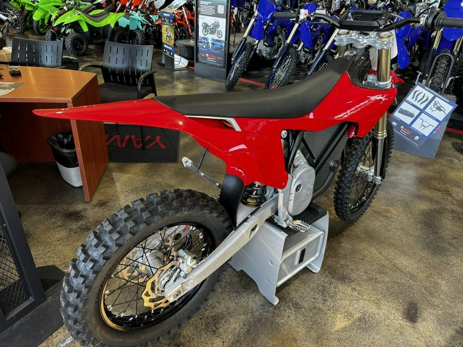 2024 Stark VARG Alpha Enduro 18"_80HP