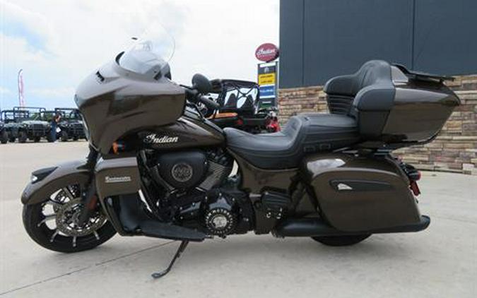 2023 Indian Motorcycle Roadmaster® Dark Horse®