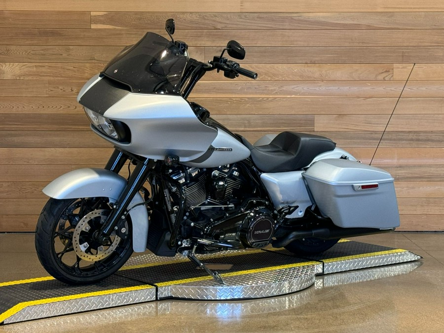 2020 Harley-Davidson Road Glide® Special