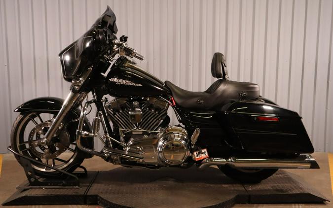 2016 Harley-Davidson® Street Glide® Special FLHXS