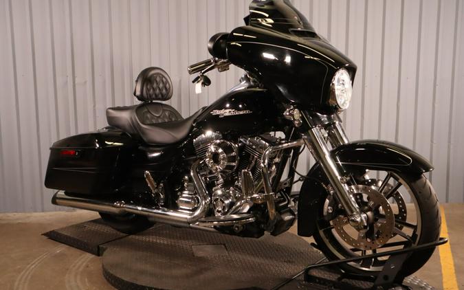 2016 Harley-Davidson® Street Glide® Special FLHXS