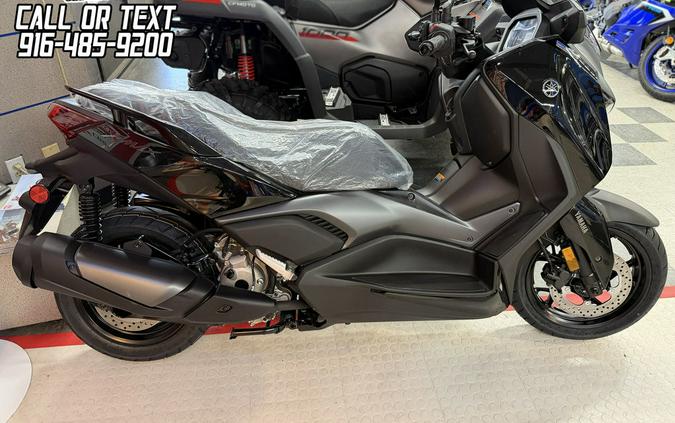 2026 Yamaha XMAXâ„¢ Base
