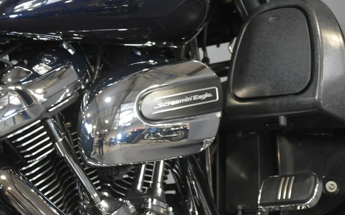 2019 Harley-Davidson Street Glide FLHX