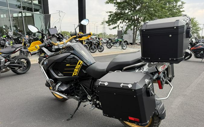 2022 BMW R 1250 GS Adventure 40th Anniversary
