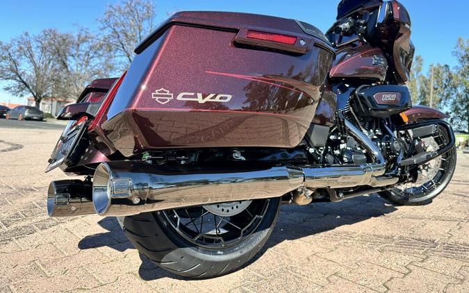 FLHXSE 2024 CVO™ Street Glide®