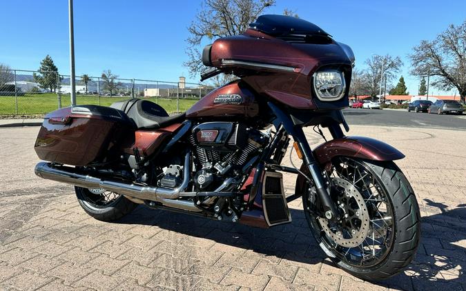 FLHXSE 2024 CVO™ Street Glide®