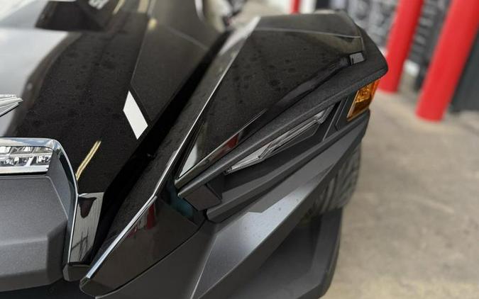 2025 Polaris Slingshot® Slingshot® SL AutoDrive Jet Black