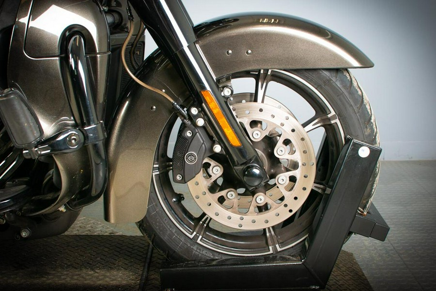 2018 Harley-Davidson CVO Limited