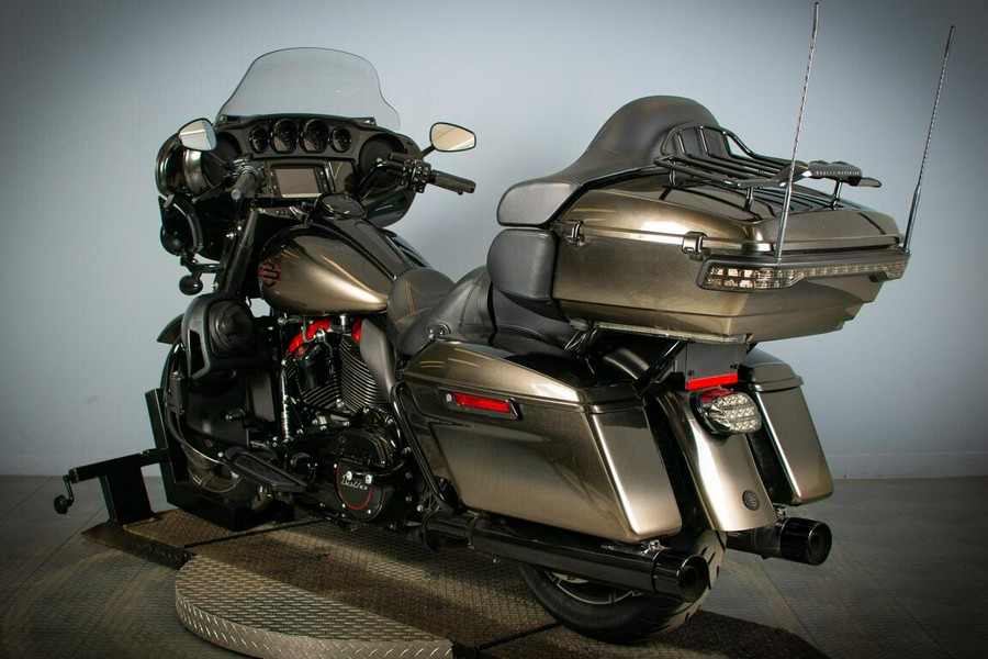 2018 Harley-Davidson CVO Limited