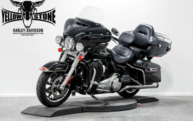 2014 Harley-Davidson® Ultra Limited Vivid Black