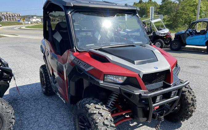 2018 Polaris® GENERAL RIDE COM