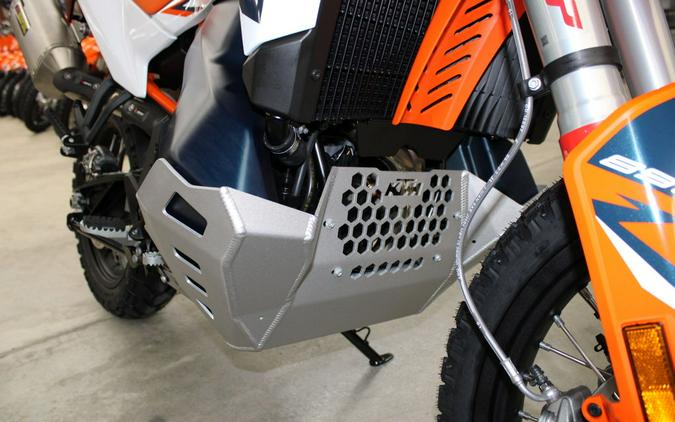 2024 KTM 890 Adventure R