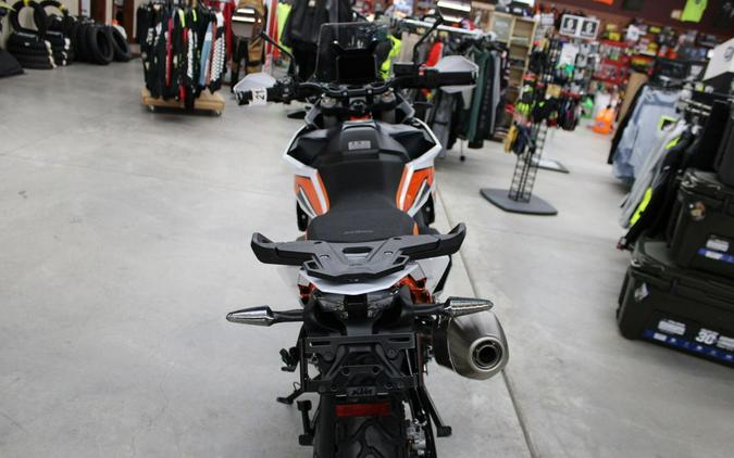 2024 KTM 890 Adventure R