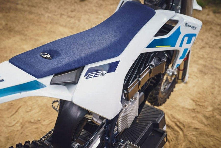 2024 Husqvarna® EE 3