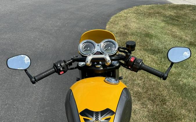 2017 Triumph STREET CUP