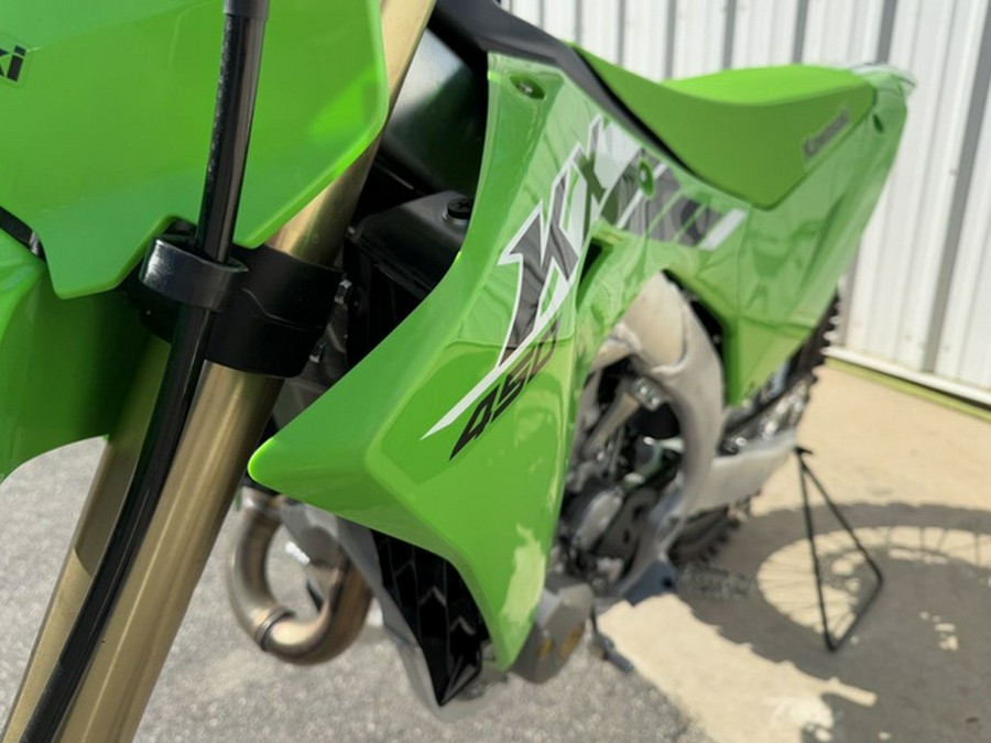 2025 Kawasaki KX 450