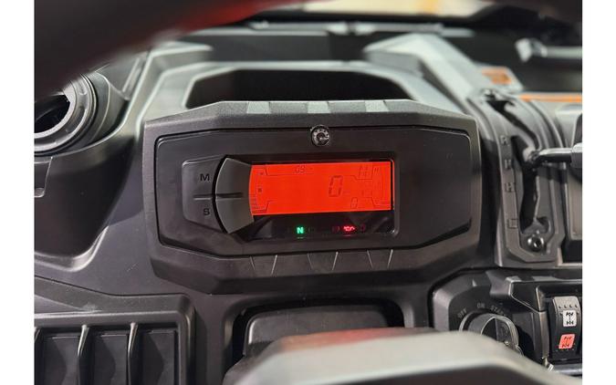 2026 Can-Am DEFENDER DPS CAB HD9