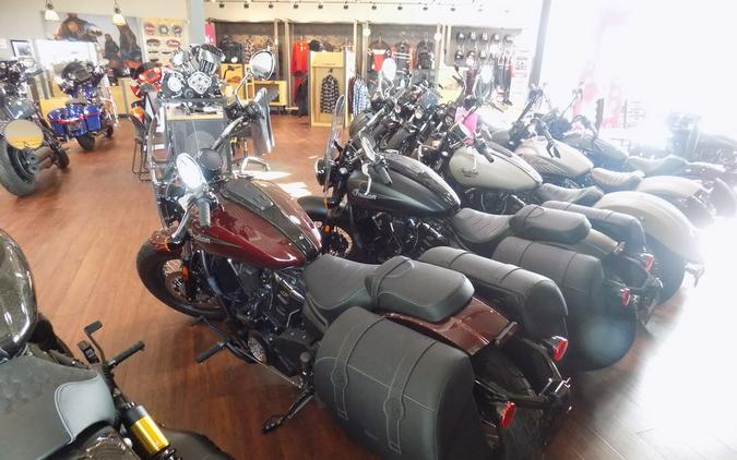 2025 Indian Motorcycle® Super Scout® Maroon Metallic with Graphics