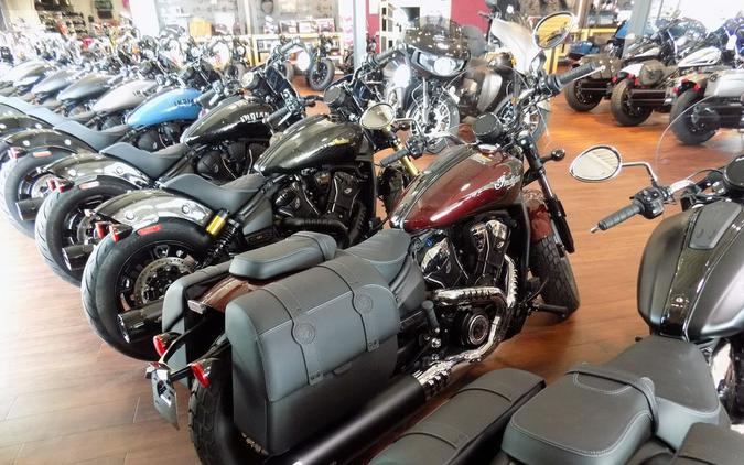 2025 Indian Motorcycle® Super Scout® Maroon Metallic with Graphics