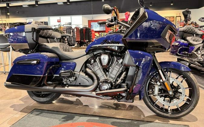 2025 Indian Pursuit Dark Horse 112 W/Powerband Audio Springf