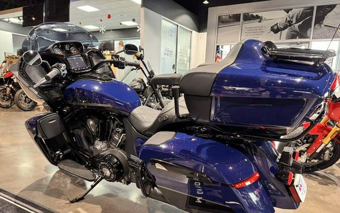 2025 Indian Pursuit Dark Horse 112 W/Powerband Audio Springf