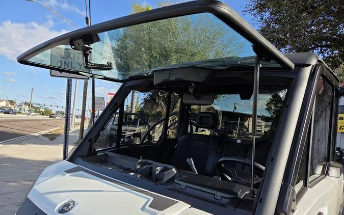 2026 Can-Am® Defender Limited HD11