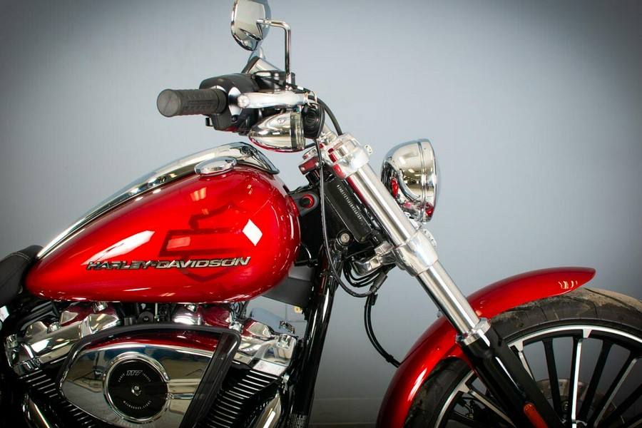 2025 Harley-Davidson Breakout