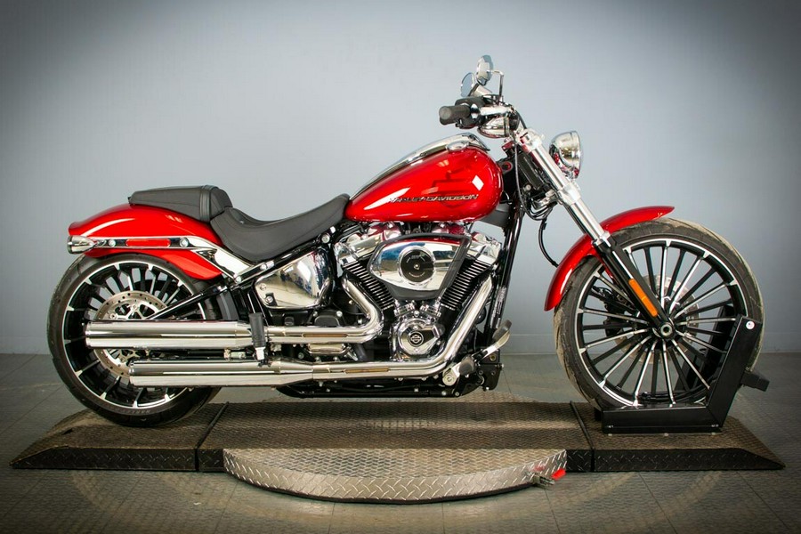 2025 Harley-Davidson Breakout