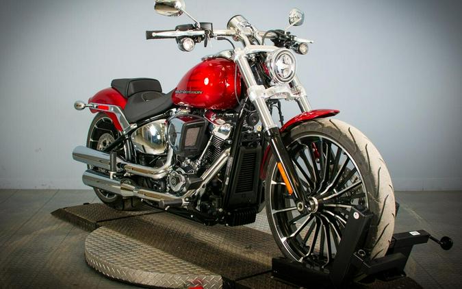 2025 Harley-Davidson Breakout