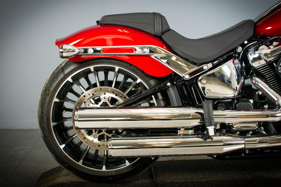 2025 Harley-Davidson Breakout