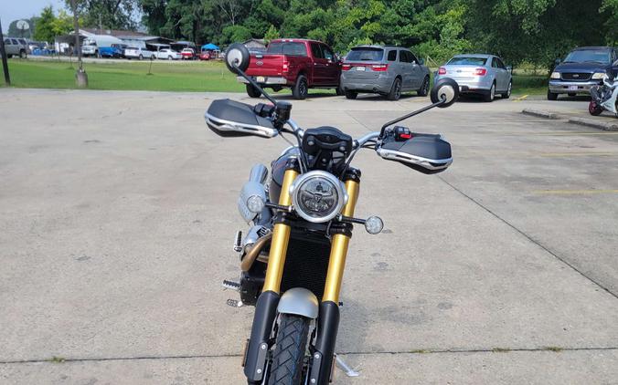 2025 Triumph Scrambler 1200 XE